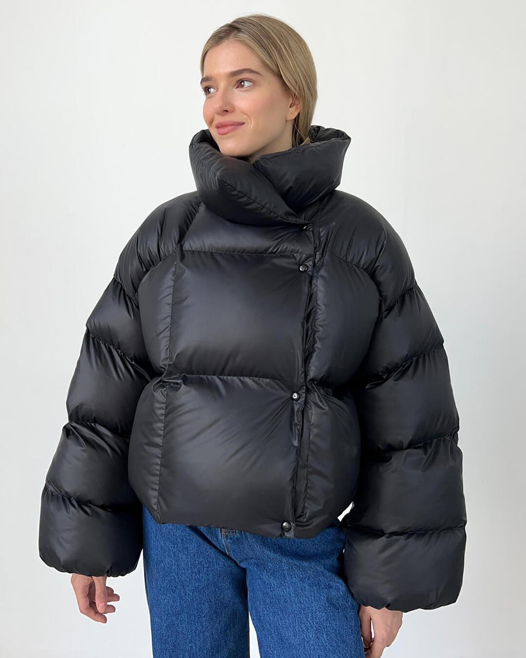 Pufferjacke Damen mit hohem Kragen und lässigem Schnitt - J&B - 3 - Jasminaboutique.com