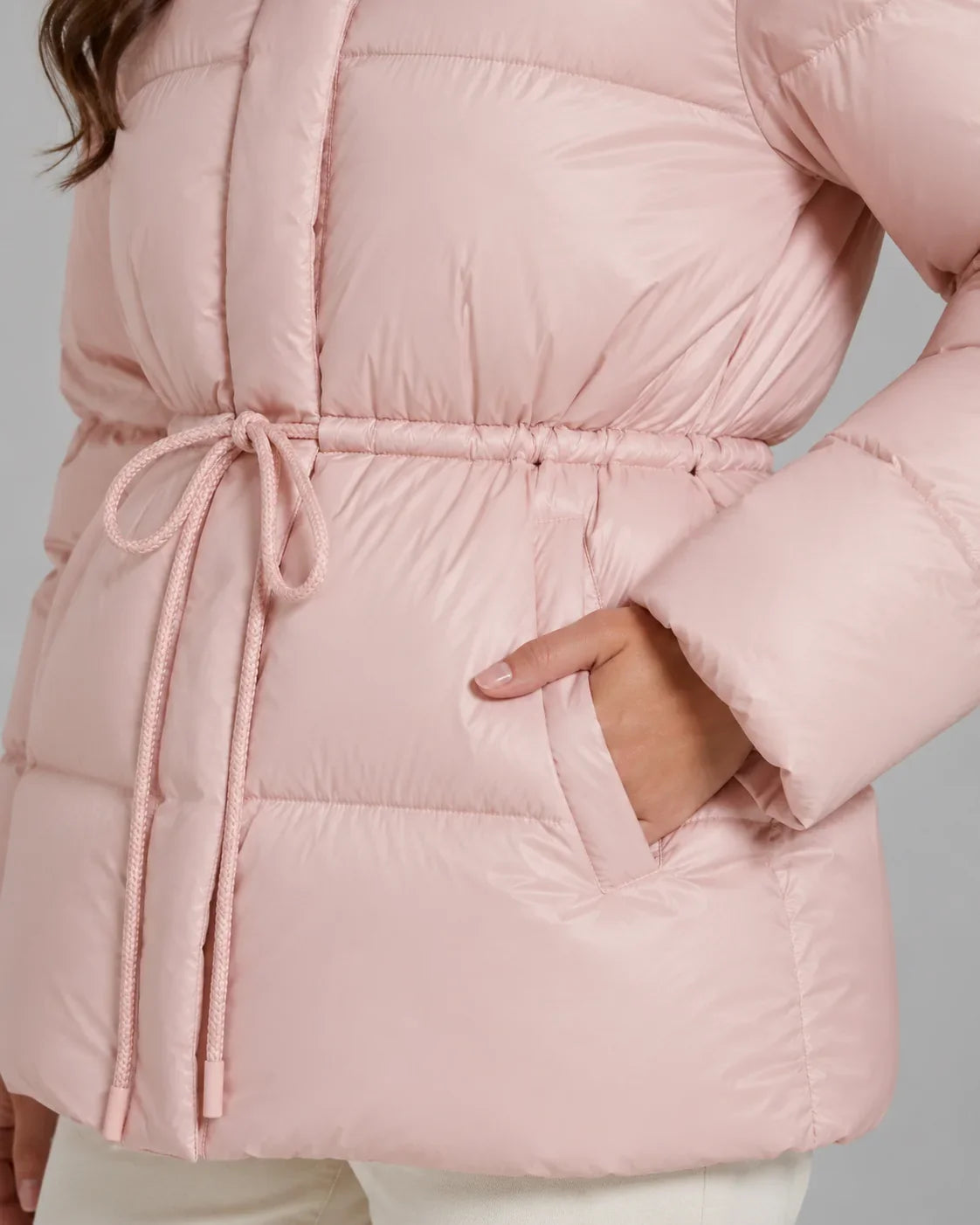 Damen Jacke mit Taillenzug und Kapuze - J&B - 5 - Jasminaboutique.com