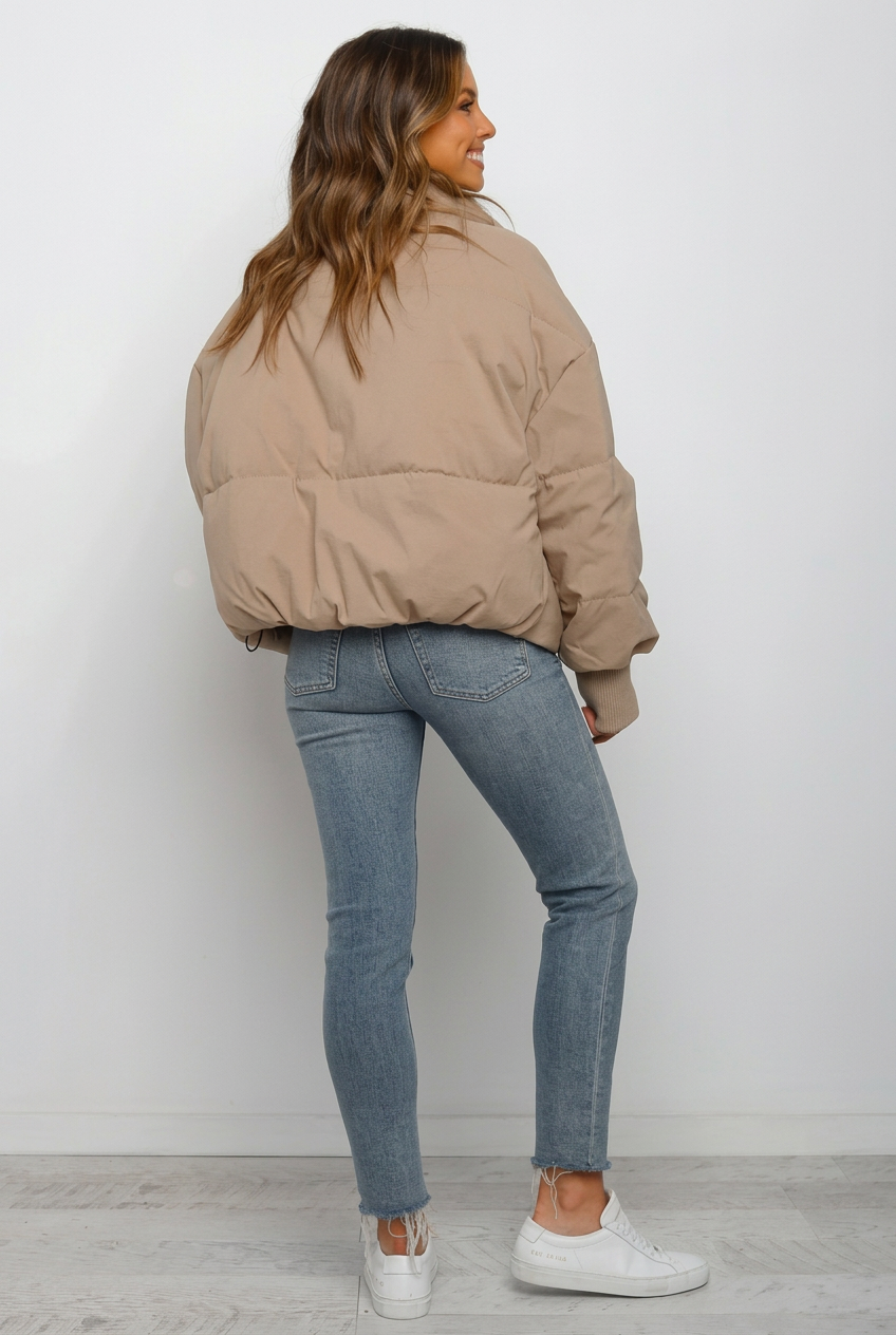 Damen Jacke mit Stehkragen und lässiger Passform - J&B - 2 - Jasminaboutique.com