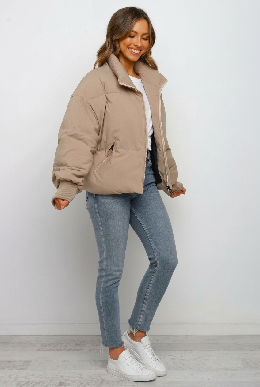 Damen Jacke mit Stehkragen und lässiger Passform - J&B - 3 - Jasminaboutique.com