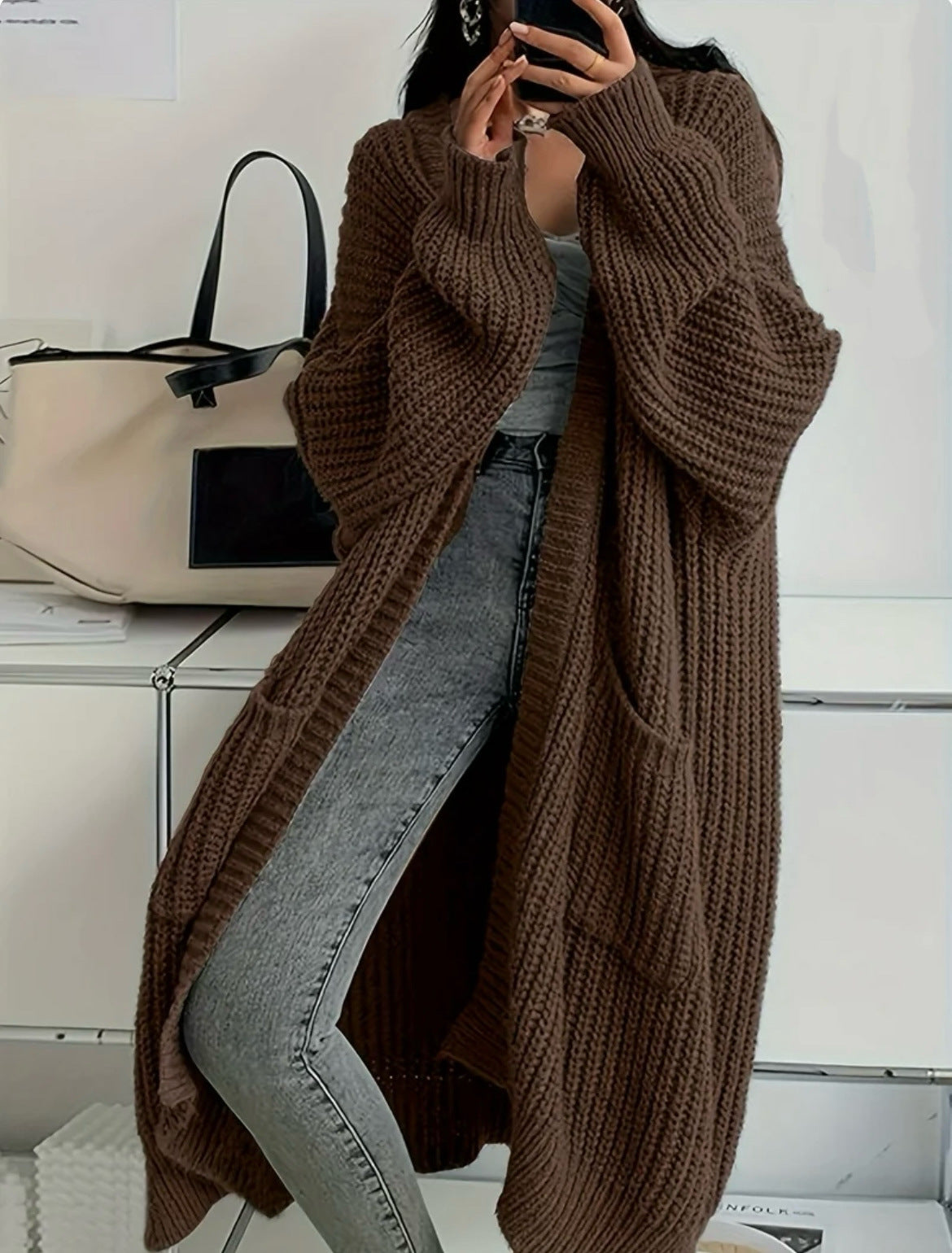 Cardigan Damen mit lockerer Passform und Taschen - J&B - 1 - Jasminaboutique.com