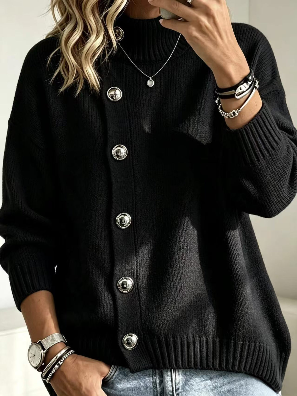 Pullover Damen mit Stehkragen und Knopfdetails - J&B - 3 - Jasminaboutique.com
