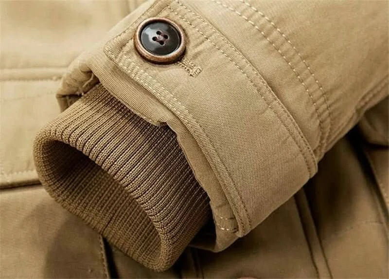 Jacke Herren mit Kapuze und praktischen Taschen - J&B - 11 - Jasminaboutique.com