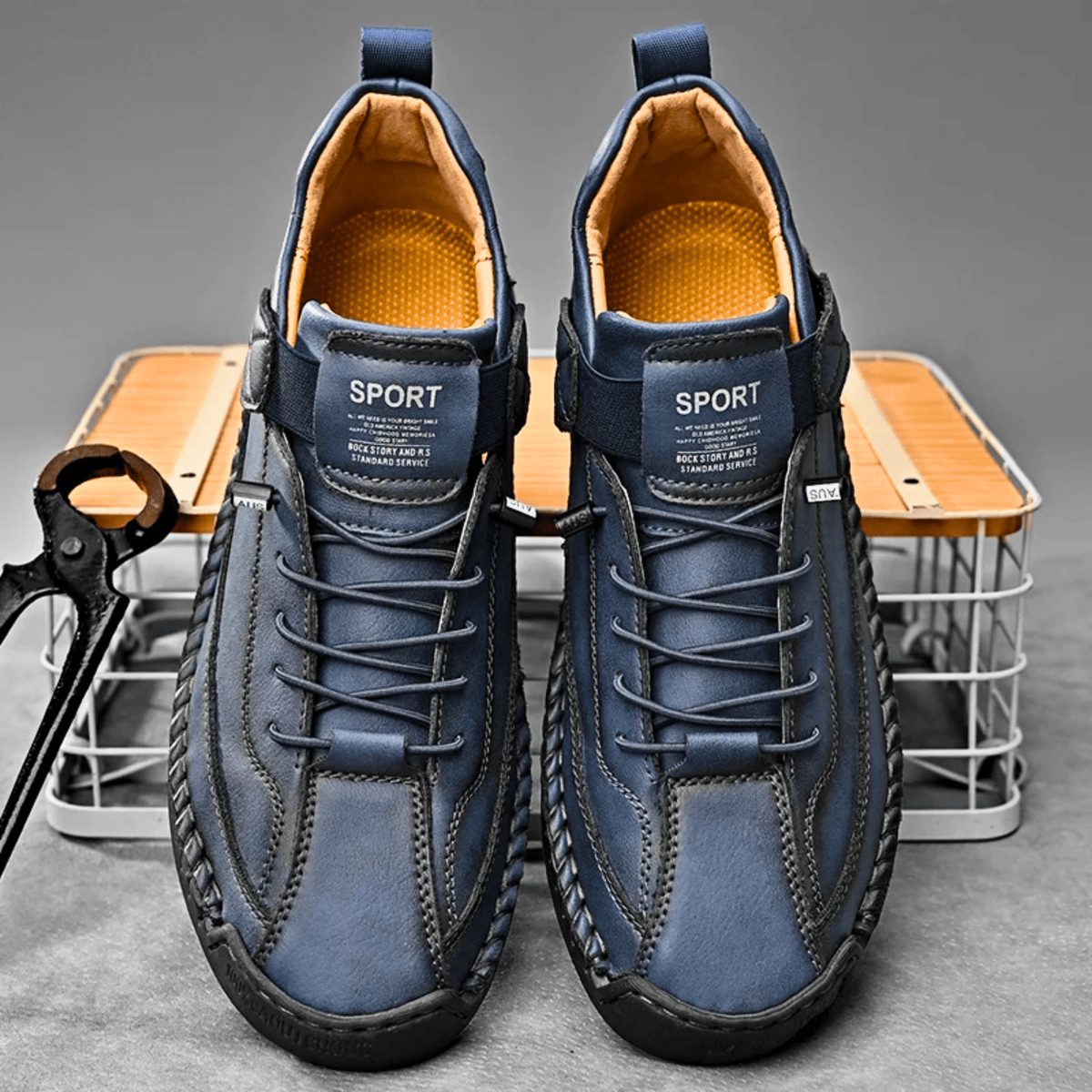 Sneaker Herren mit sportlichem Schnitt und praktischem Klettverschluss - J&B - 14 - Jasminaboutique.com