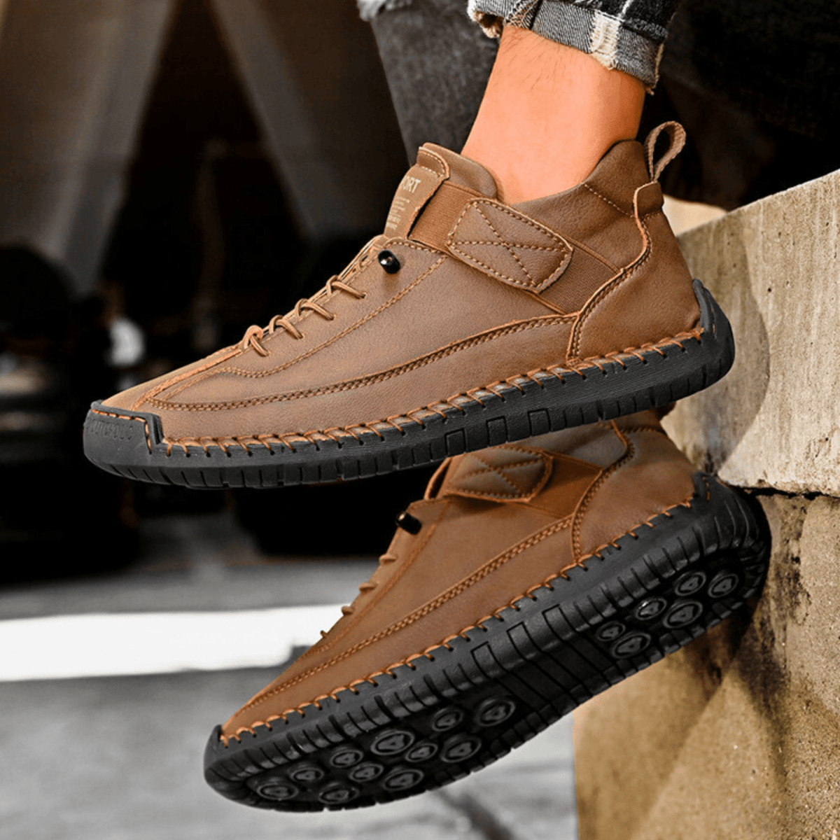 Sneaker Herren mit sportlichem Schnitt und praktischem Klettverschluss - J&B - 24 - Jasminaboutique.com