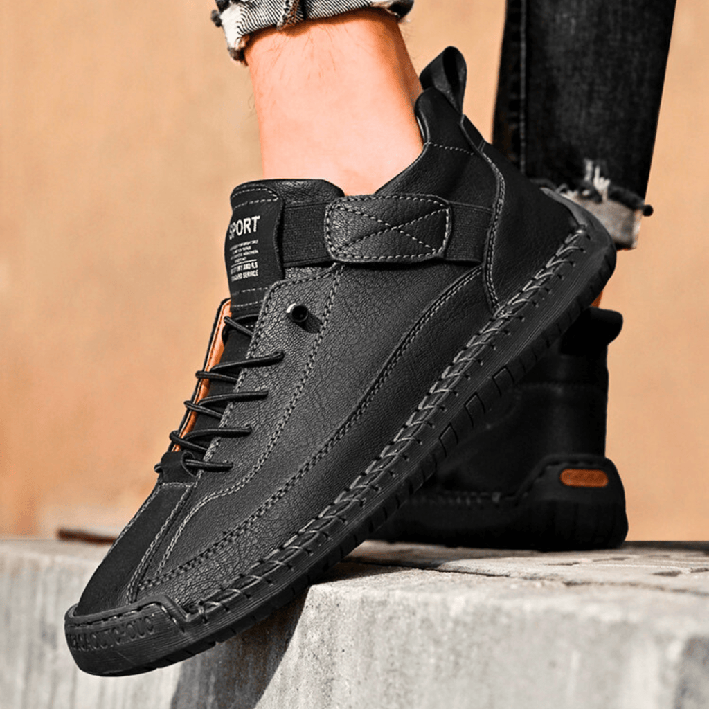 Sneaker Herren mit sportlichem Schnitt und praktischem Klettverschluss - J&B - 26 - Jasminaboutique.com