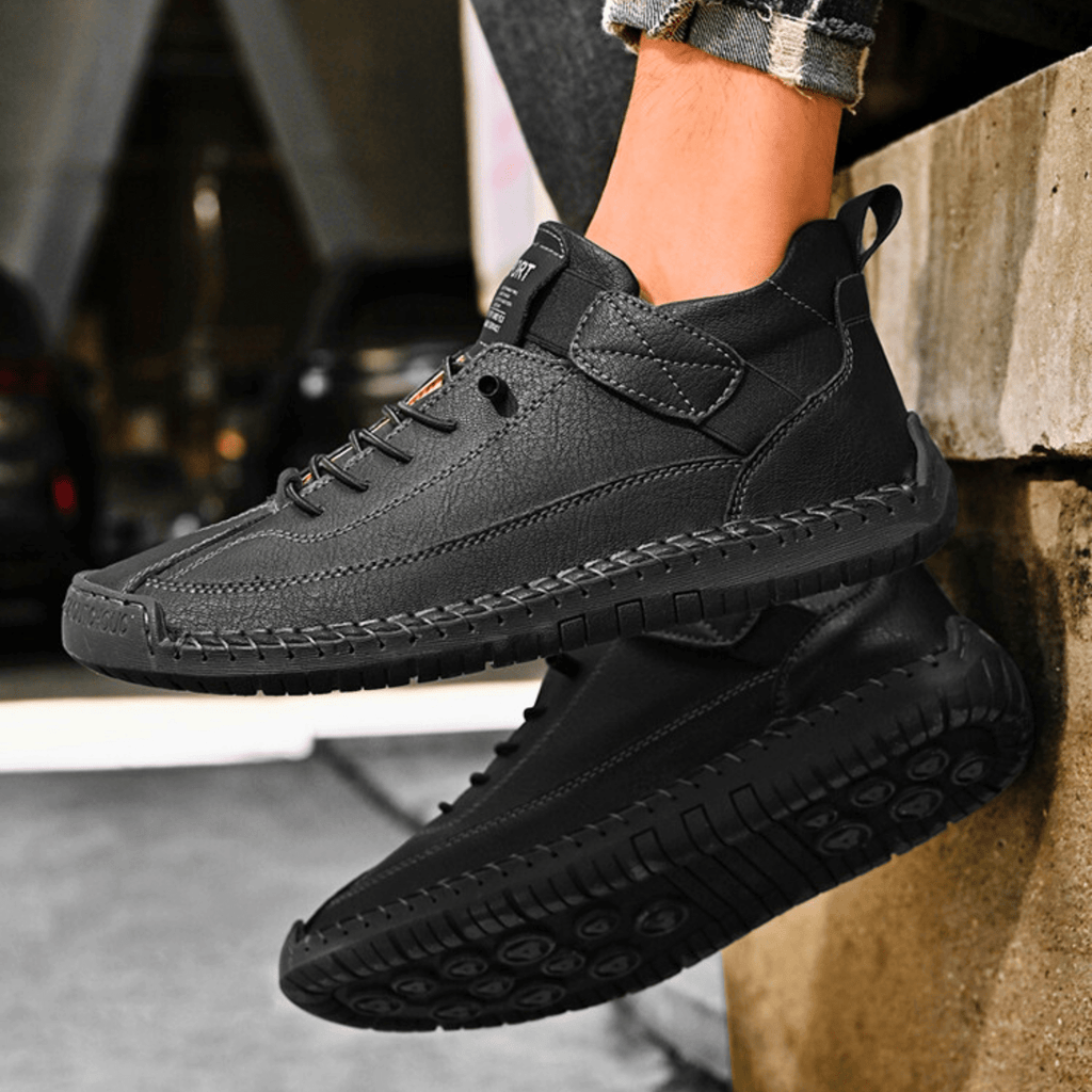 Sneaker Herren mit sportlichem Schnitt und praktischem Klettverschluss - J&B - 27 - Jasminaboutique.com