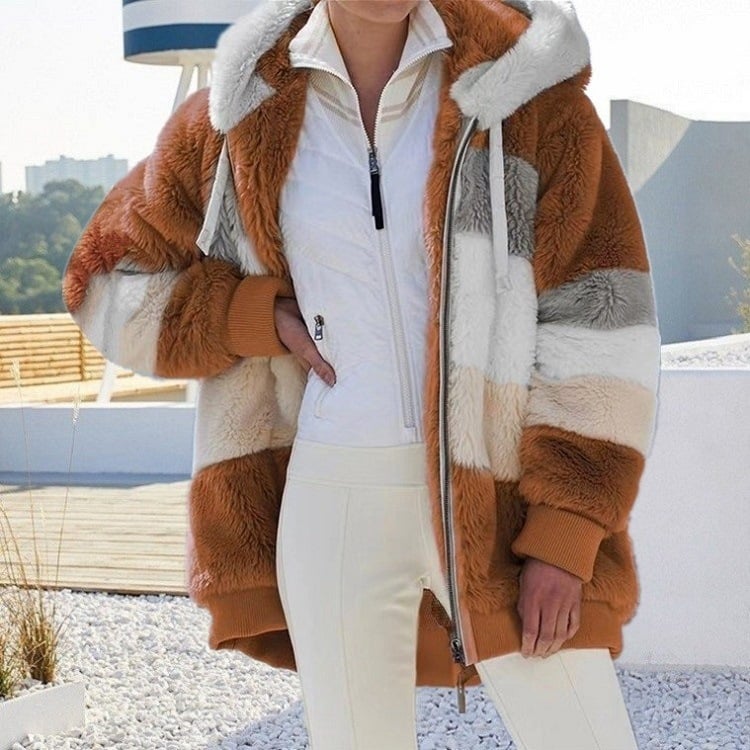 Faux Fur Coat Damen Oversized Schnitt mit Kapuze - J&B - 16 - Jasminaboutique.com