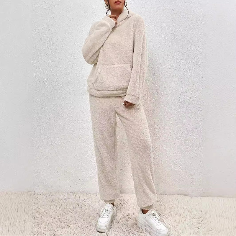 Zwei-Teiliges Set Damen mit Kapuze und praktischen Taschen - J&B - 6 - Jasminaboutique.com