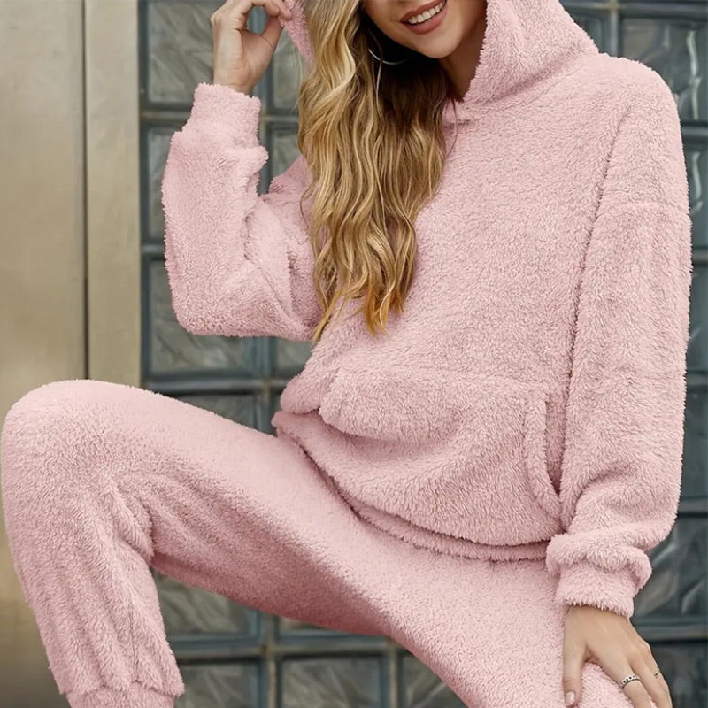 Zwei-Teiliges Set Damen mit Kapuze und praktischen Taschen - J&B - 10 - Jasminaboutique.com