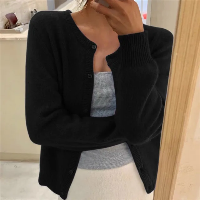 Cardigan Damen – Lockere Passform & Zeitloses Design - J&B - 2 - Jasminaboutique.com