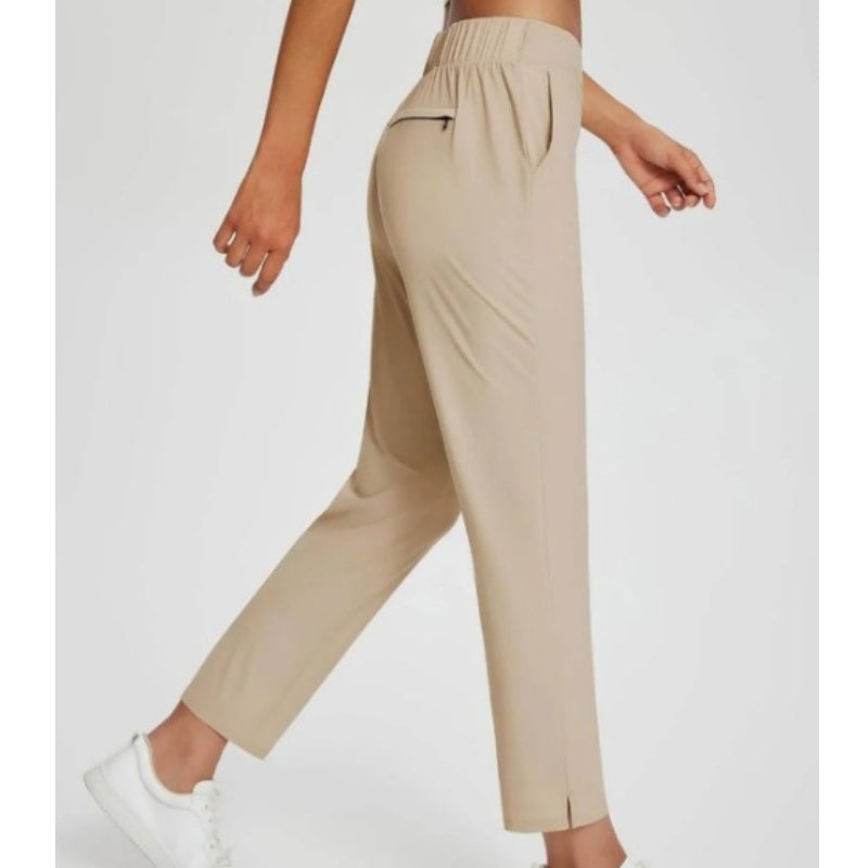 Damen Stretch-Freizeithose mit figurschmeichelndem Schnitt und Reißverschlusstaschen - J&B - 14 - Jasminaboutique.com