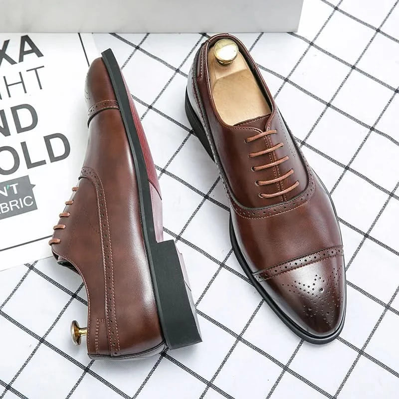 Oxford Schuhe Herren mit klassischem Schnitt und feinen Details - J&B - 4 - Jasminaboutique.com