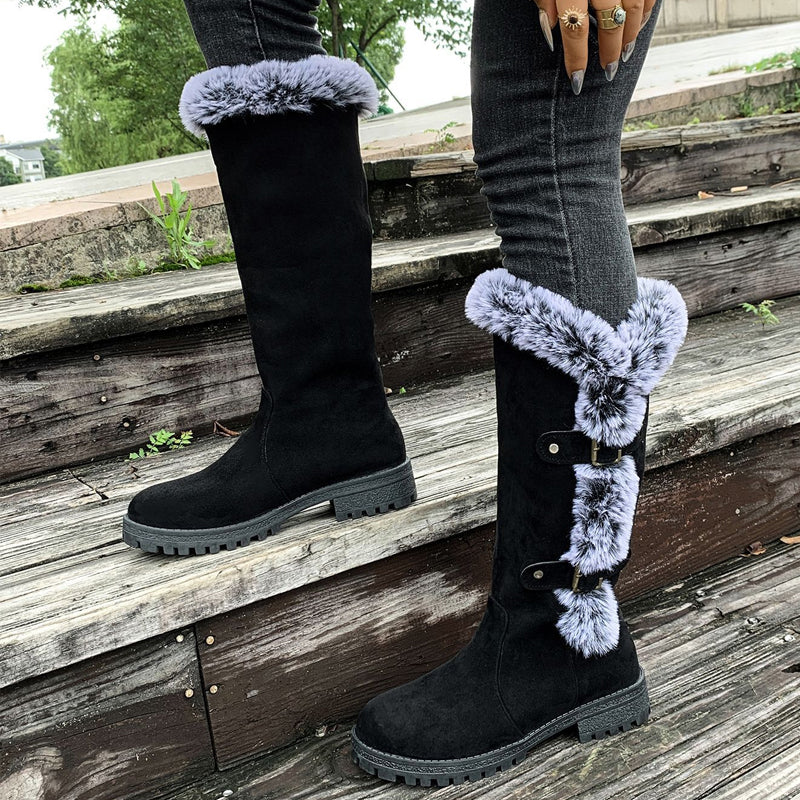 Damen Boots in mittlerer Wadenhöhe mit schickem Schnallen-Detail - J&B - 9 - Jasminaboutique.com