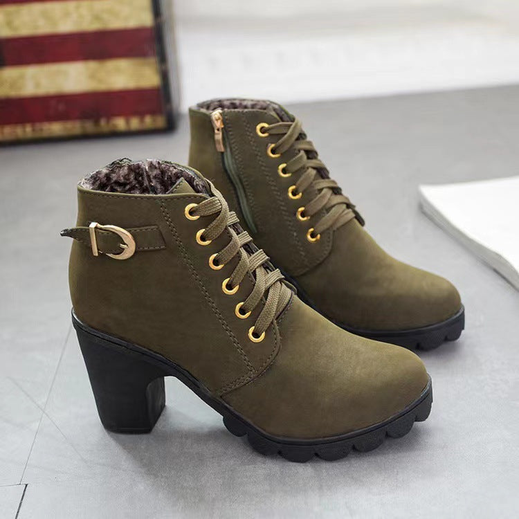 Damen Boots mit klobigem Absatz und Schnürung - J&B - 3 - Jasminaboutique.com