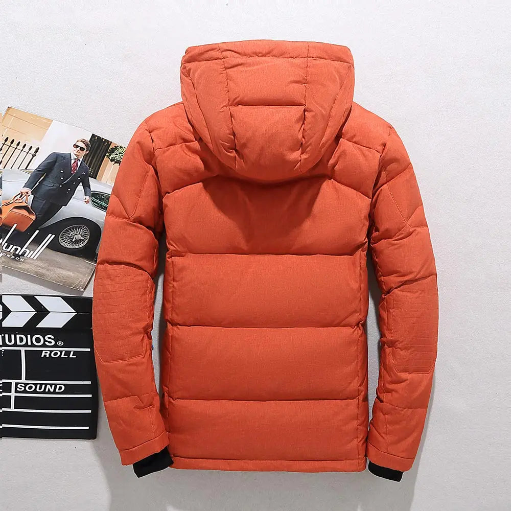 Winterjacke Herren mit tailliertem Schnitt und praktischen Taschen - J&B - 2 - Jasminaboutique.com