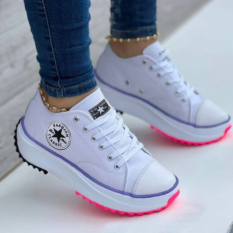 Sneakers Damen mit auffälliger Sohle und lässigem Schnitt - J&B - 1 - Jasminaboutique.com