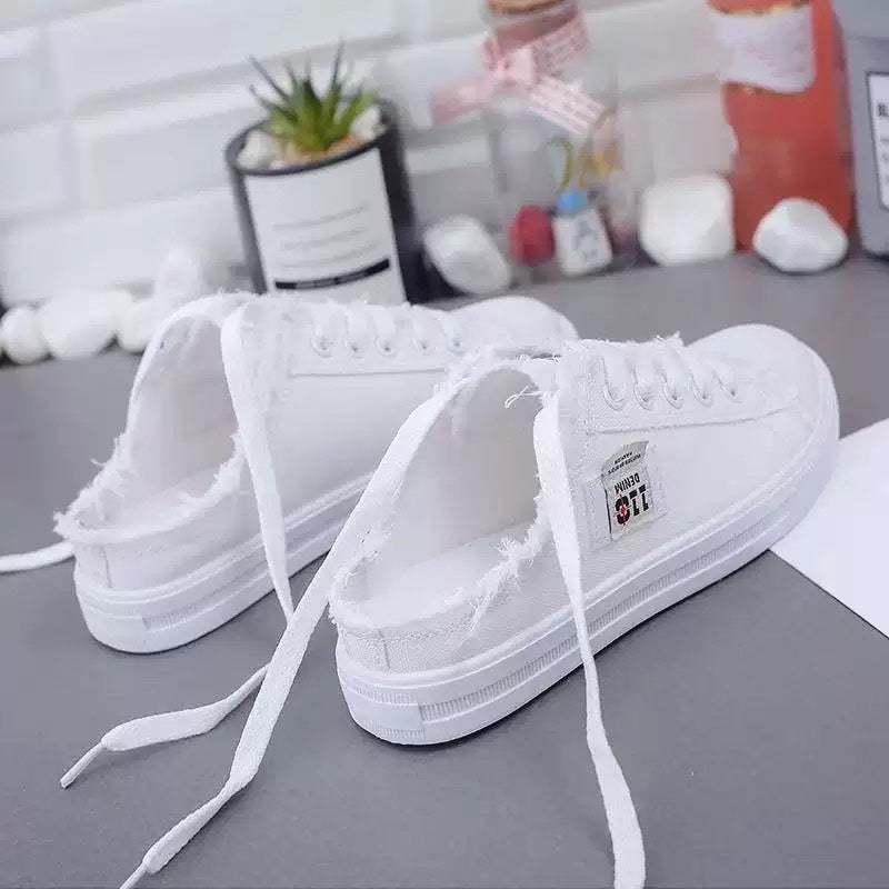 Sneaker Damen mit offener Ferse und fransigen Kanten - J&B - 6 - Jasminaboutique.com