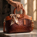 Handtasche Damen mit rundem Griff und eleganten Details - J&B - 1 - Jasminaboutique.com
