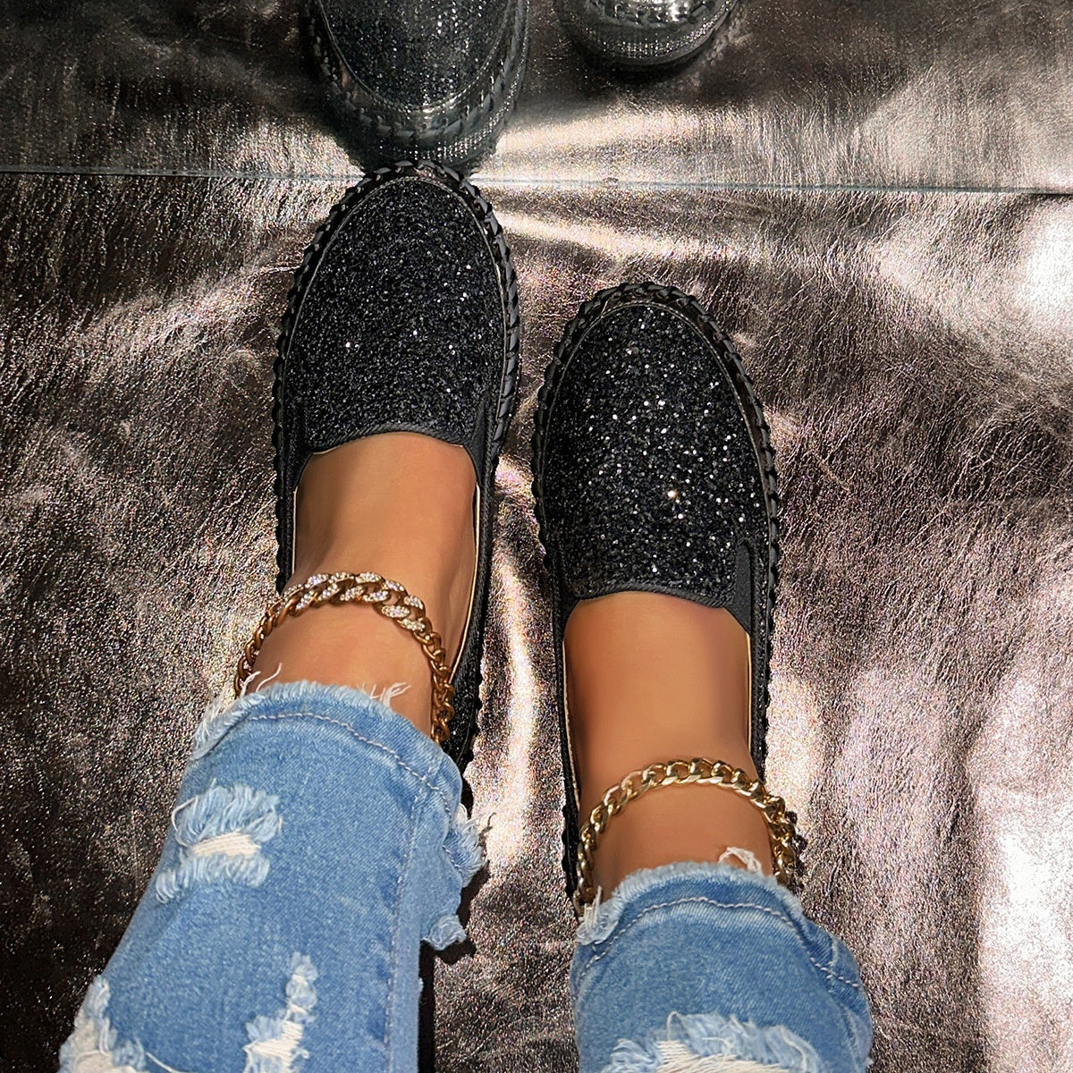 Damen Slip-On Schuhe mit Glitzer-Detail - J&B - 8 - Jasminaboutique.com