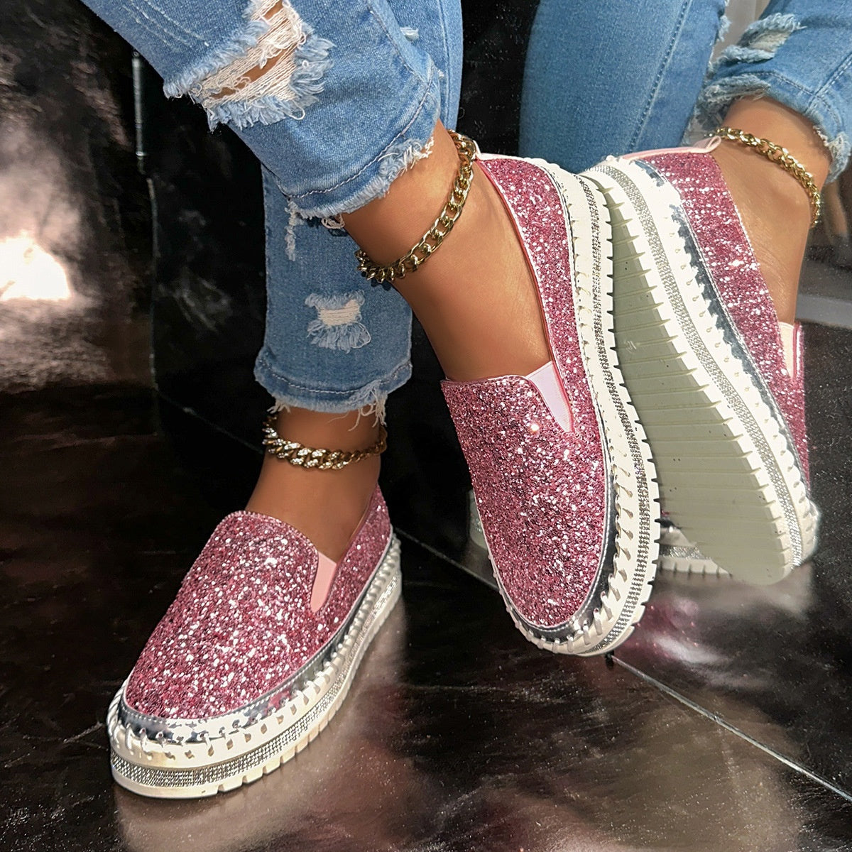 Damen Slip-On Schuhe mit Glitzer-Detail - J&B - 11 - Jasminaboutique.com