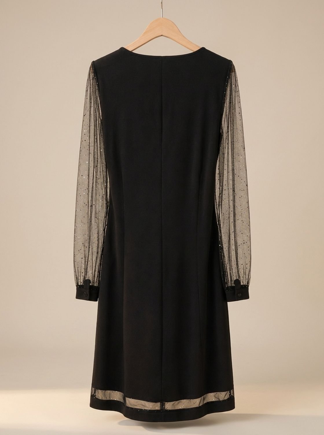 Kleid Damen mit V-Ausschnitt und glitzernden Ärmeln - J&B - 5 - Jasminaboutique.com