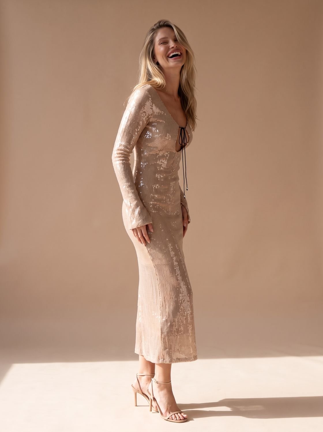 Maxikleid Damen mit V-Ausschnitt und Kordelzug - J&B - 3 - Jasminaboutique.com