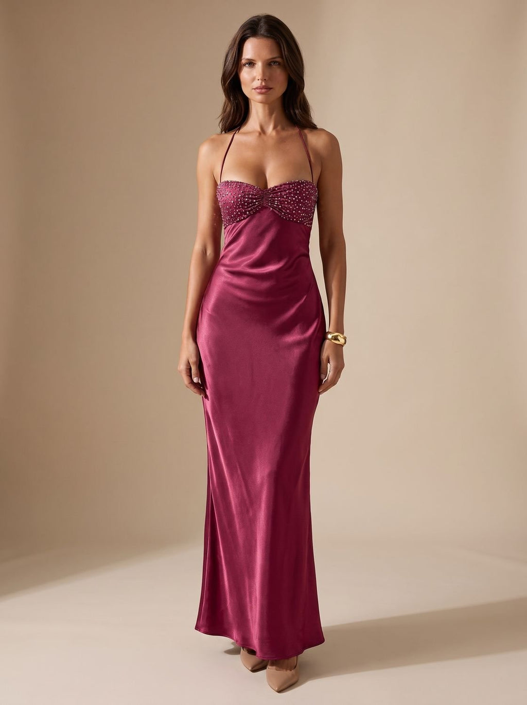 Maxikleid Damen mit Halterneck und eleganten Details - J&B - 1 - Jasminaboutique.com