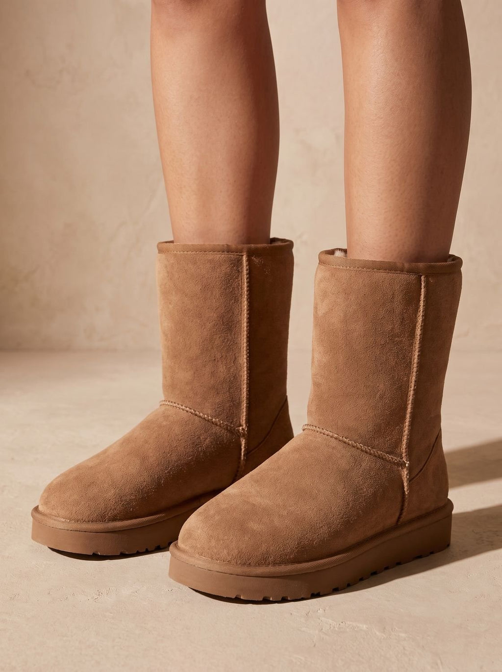 Stiefel Damen - Mid-Cut Design mit bequemer Passform - J&B - 1 - Jasminaboutique.com