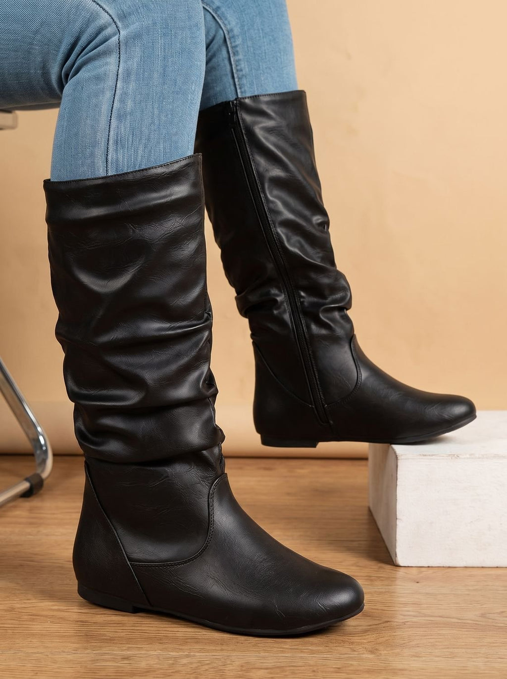 Stiefel Damen mit lässigem Schnitt und seitlichem Reißverschluss - J&B - 4 - Jasminaboutique.com