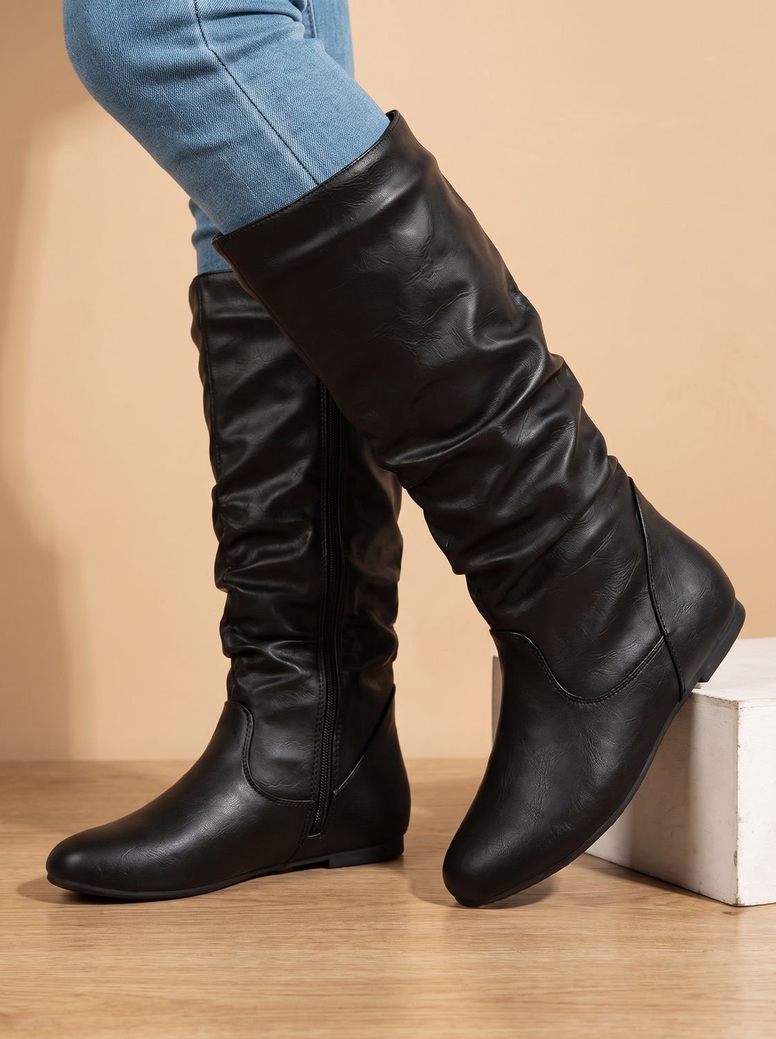 Stiefel Damen mit lässigem Schnitt und seitlichem Reißverschluss - J&B - 9 - Jasminaboutique.com