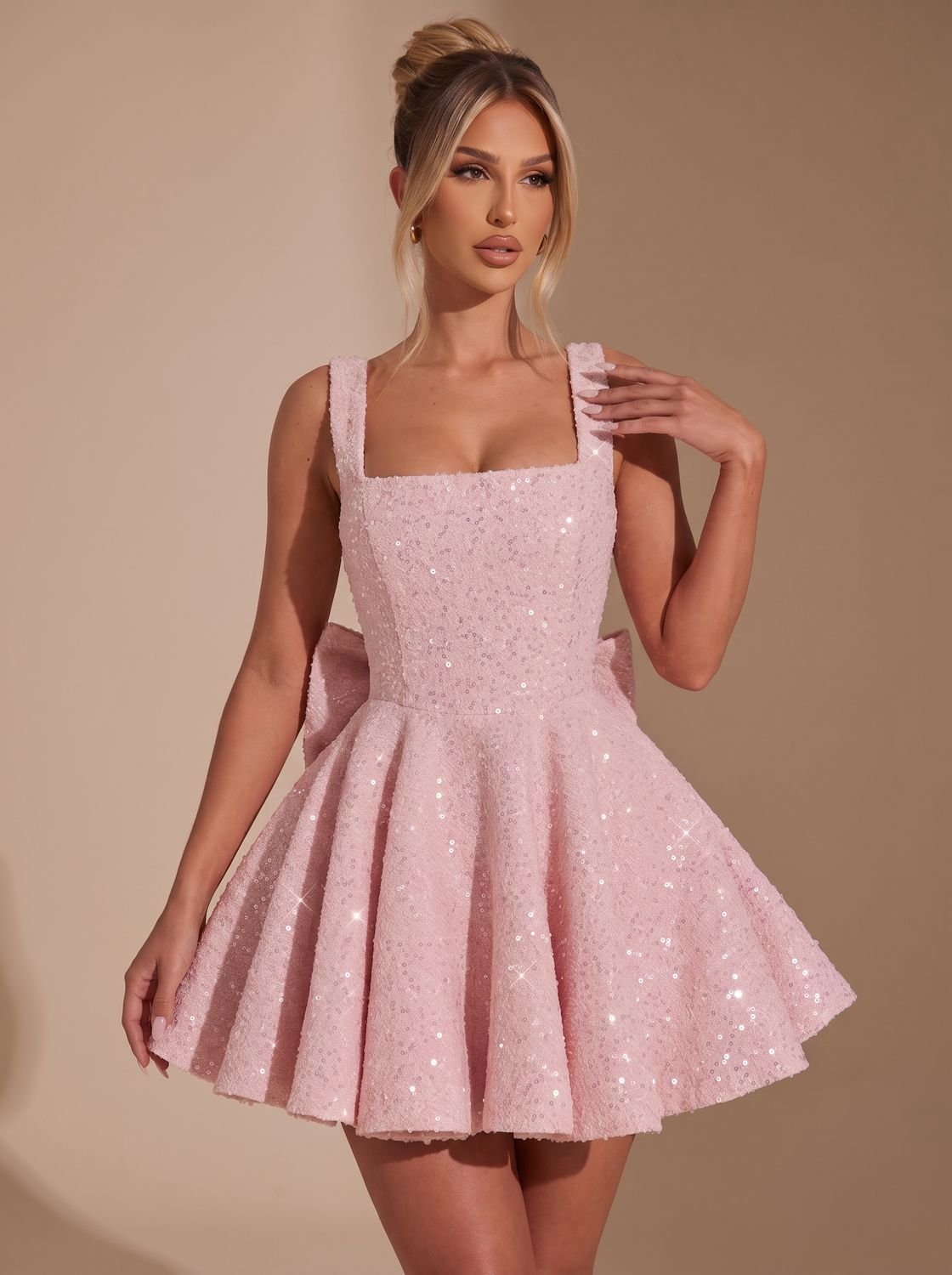 Kleid Damen mit weitem Schnitt und dekorativem Detail - J&B - 6 - Jasminaboutique.com