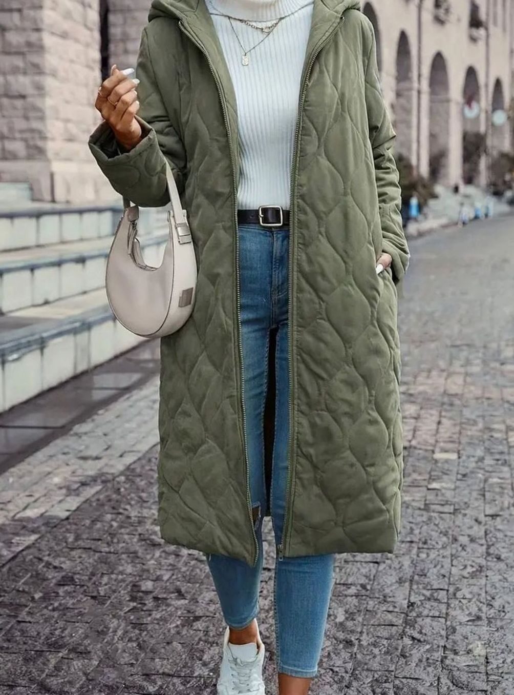 Damen Wintermantel mit Kapuze und Reißverschluss - J&B - 2 - Jasminaboutique.com