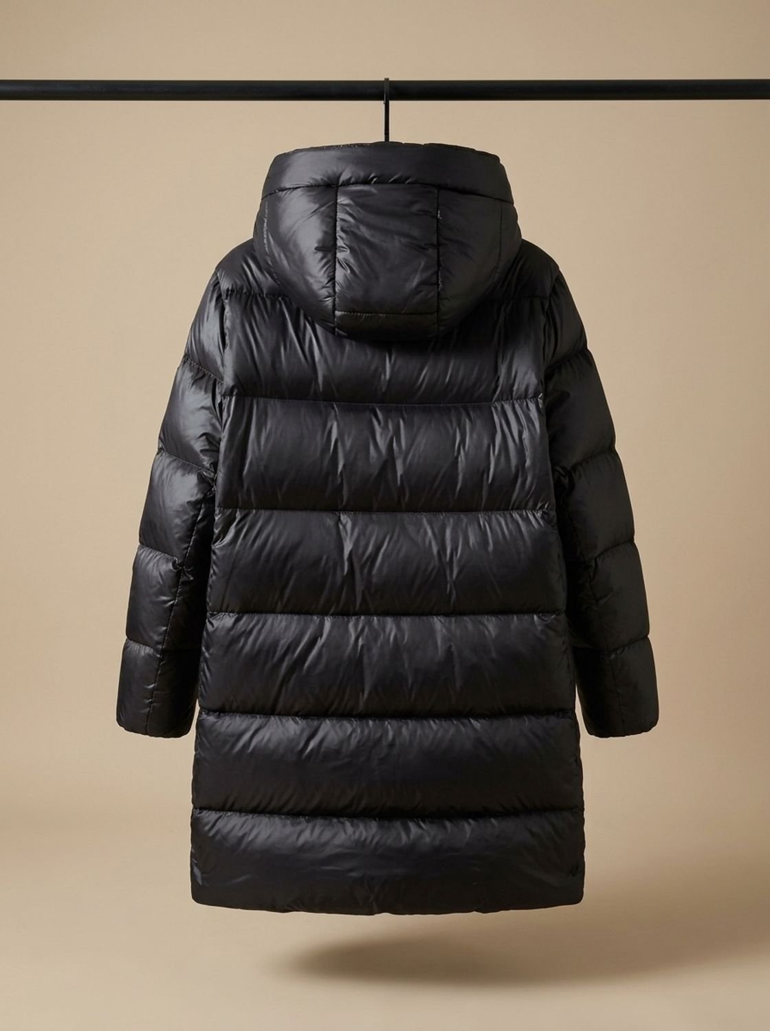 Damen Steppmantel mit Kapuze und langem Schnitt - J&B - 4 - Jasminaboutique.com