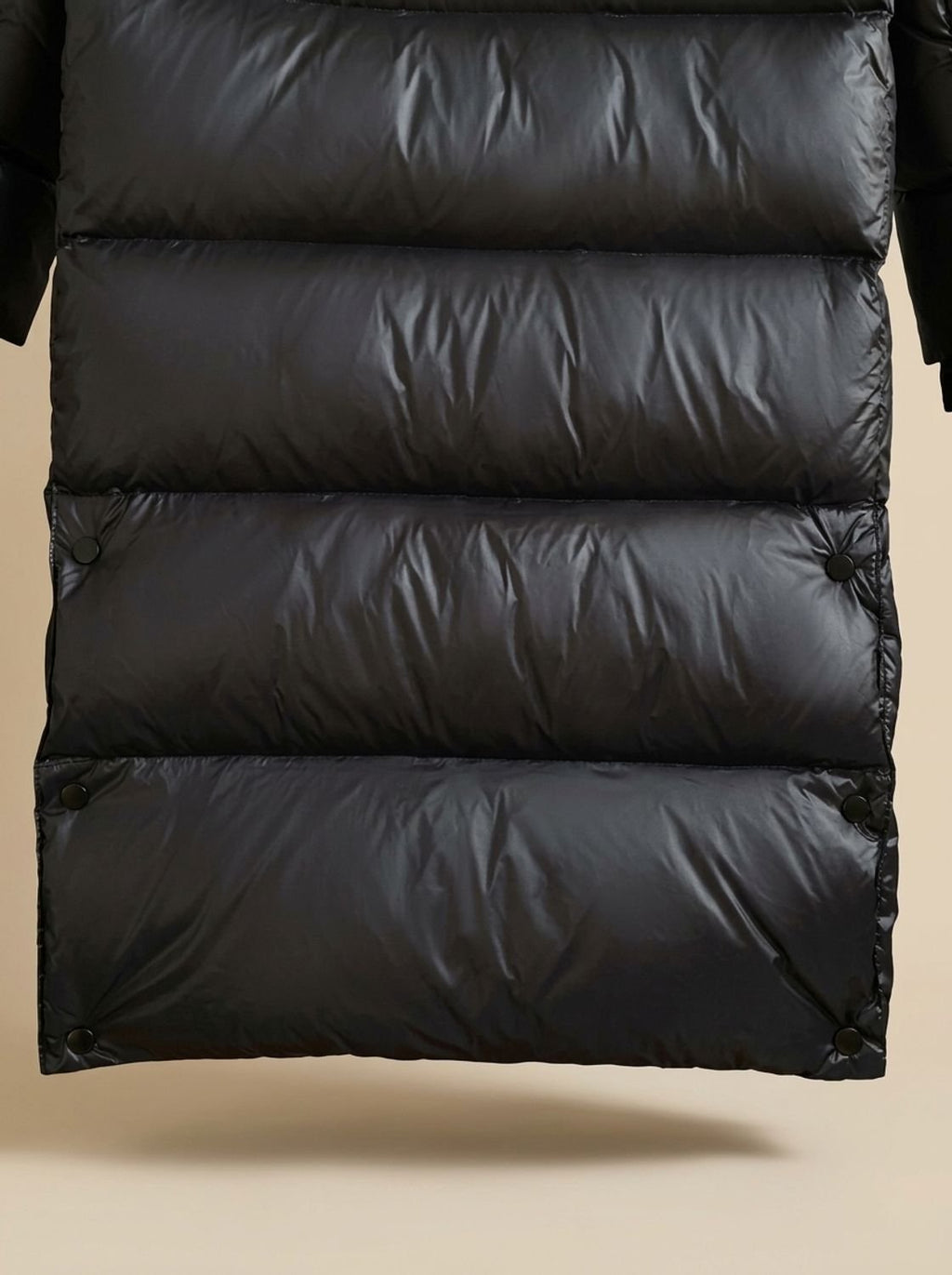 Damen Steppmantel mit Kapuze und langem Schnitt - J&B - 5 - Jasminaboutique.com