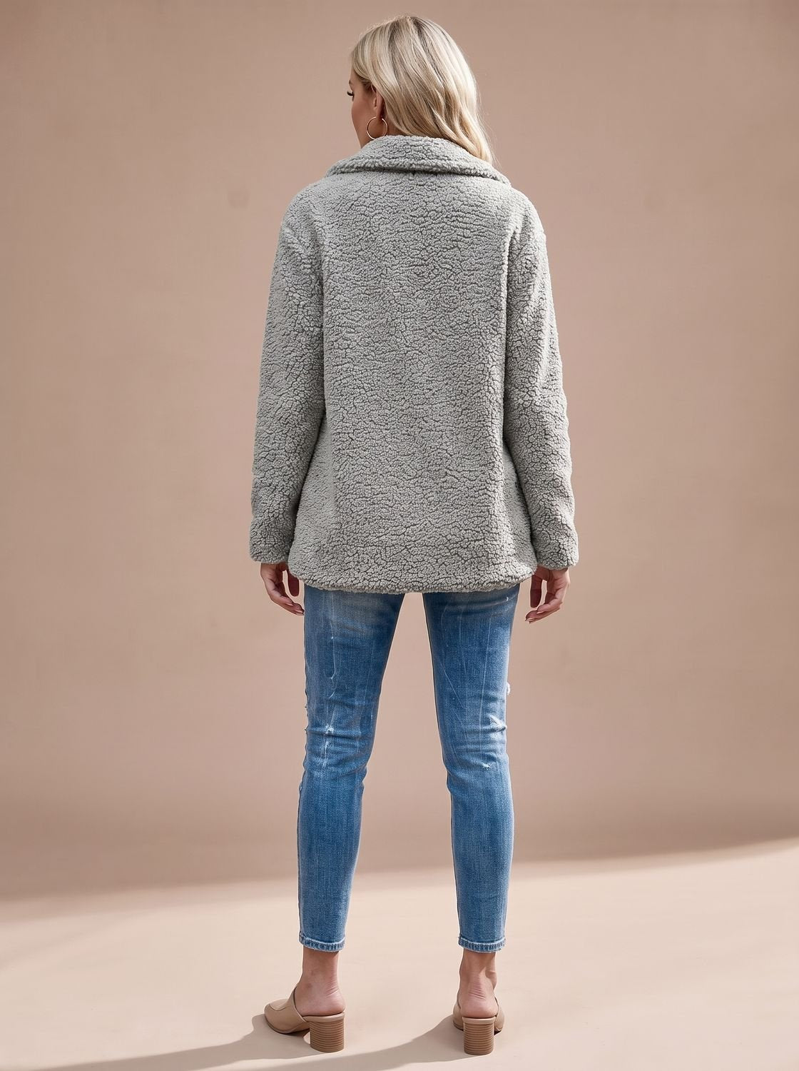 Jacke Damen mit doppelter Knopfleiste und Reverskragen - J&B - 7 - Jasminaboutique.com