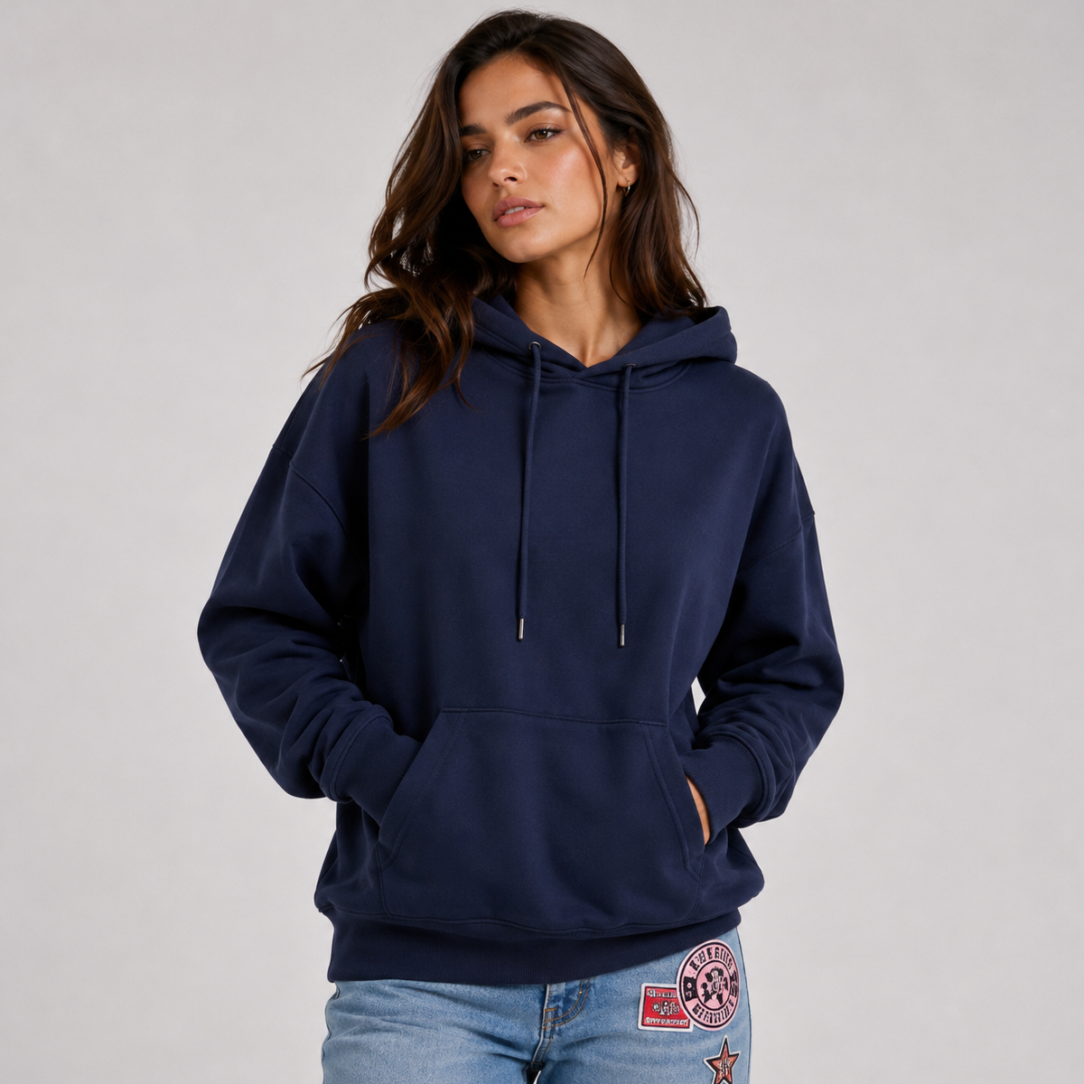 Hoodie Damen mit lässigem Schnitt und auffälligem Detail - 2 - Jasminaboutique.com