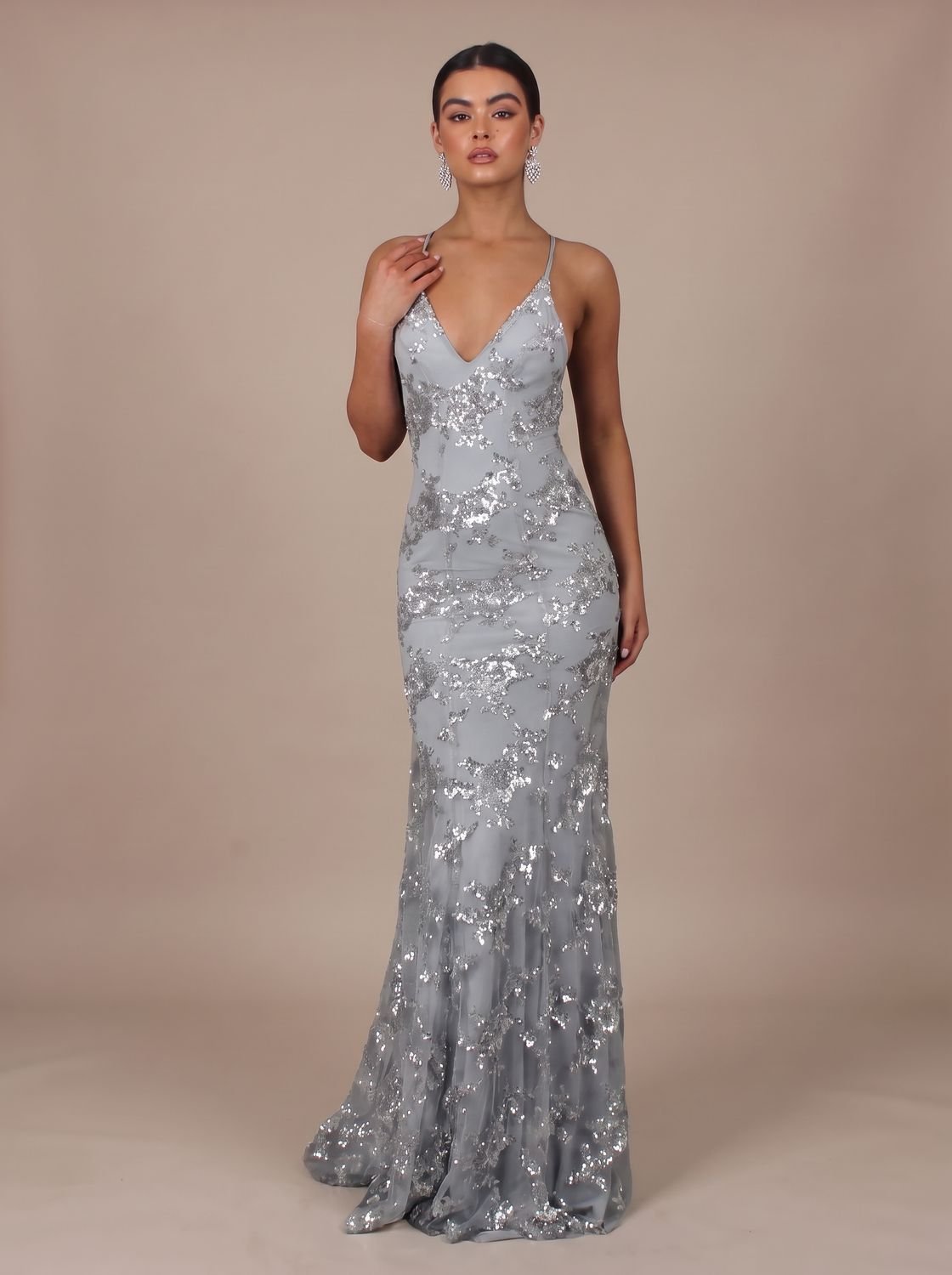 Maxikleid Damen mit tiefem V-Ausschnitt und Rückenausschnitt - 2 - Jasminaboutique.com