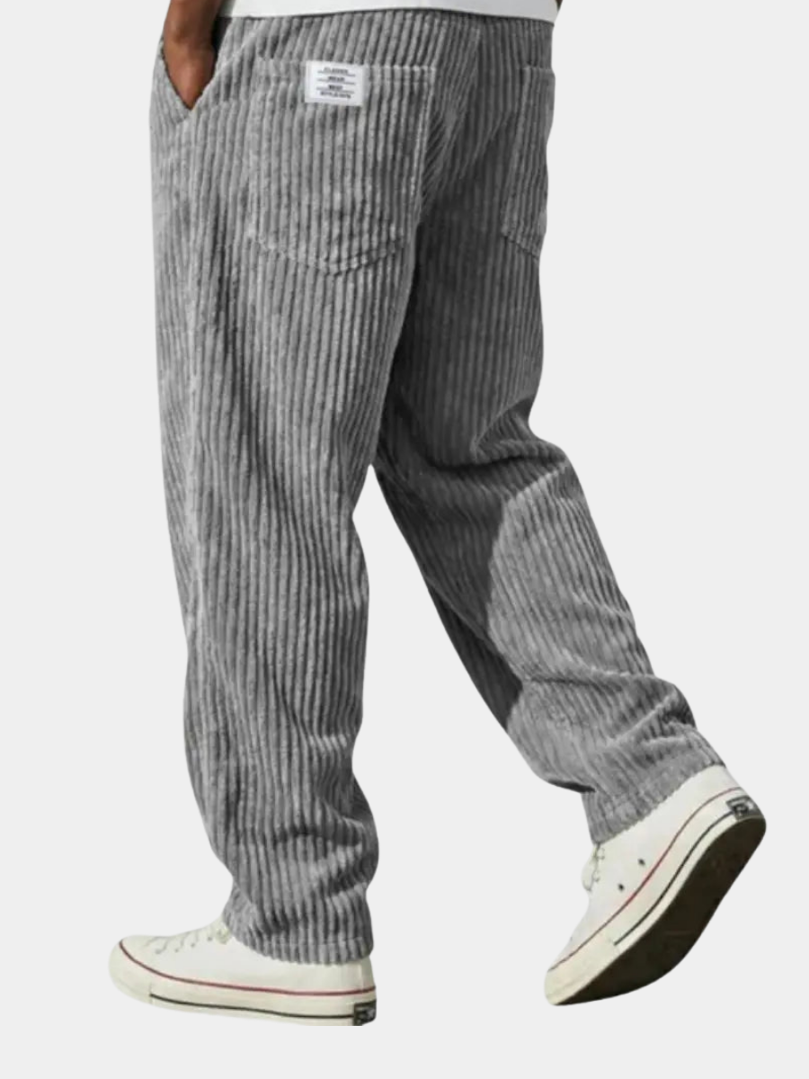 Herren Hosen aus Cord mit lockerer Passform und praktischen Taschen - 1 - Jasminaboutique.com
