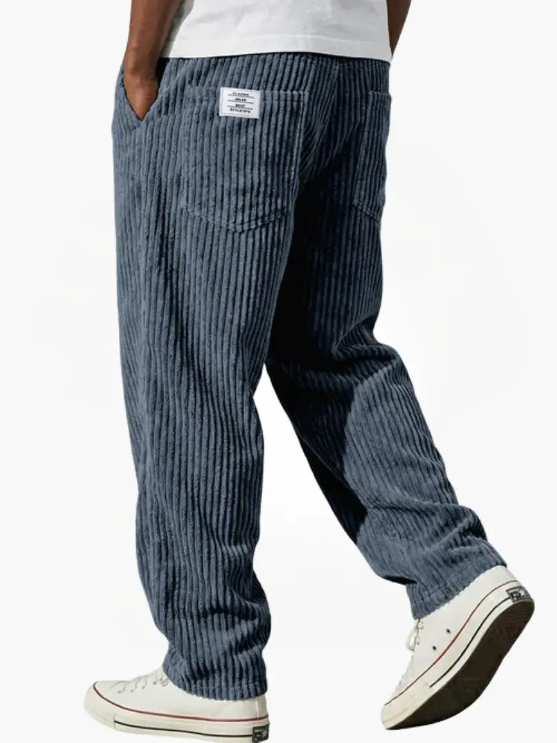 Herren Hosen aus Cord mit lockerer Passform und praktischen Taschen - 2 - Jasminaboutique.com