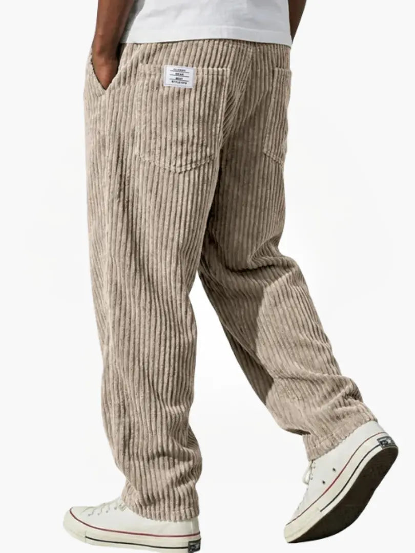 Herren Hosen aus Cord mit lockerer Passform und praktischen Taschen - 3 - Jasminaboutique.com