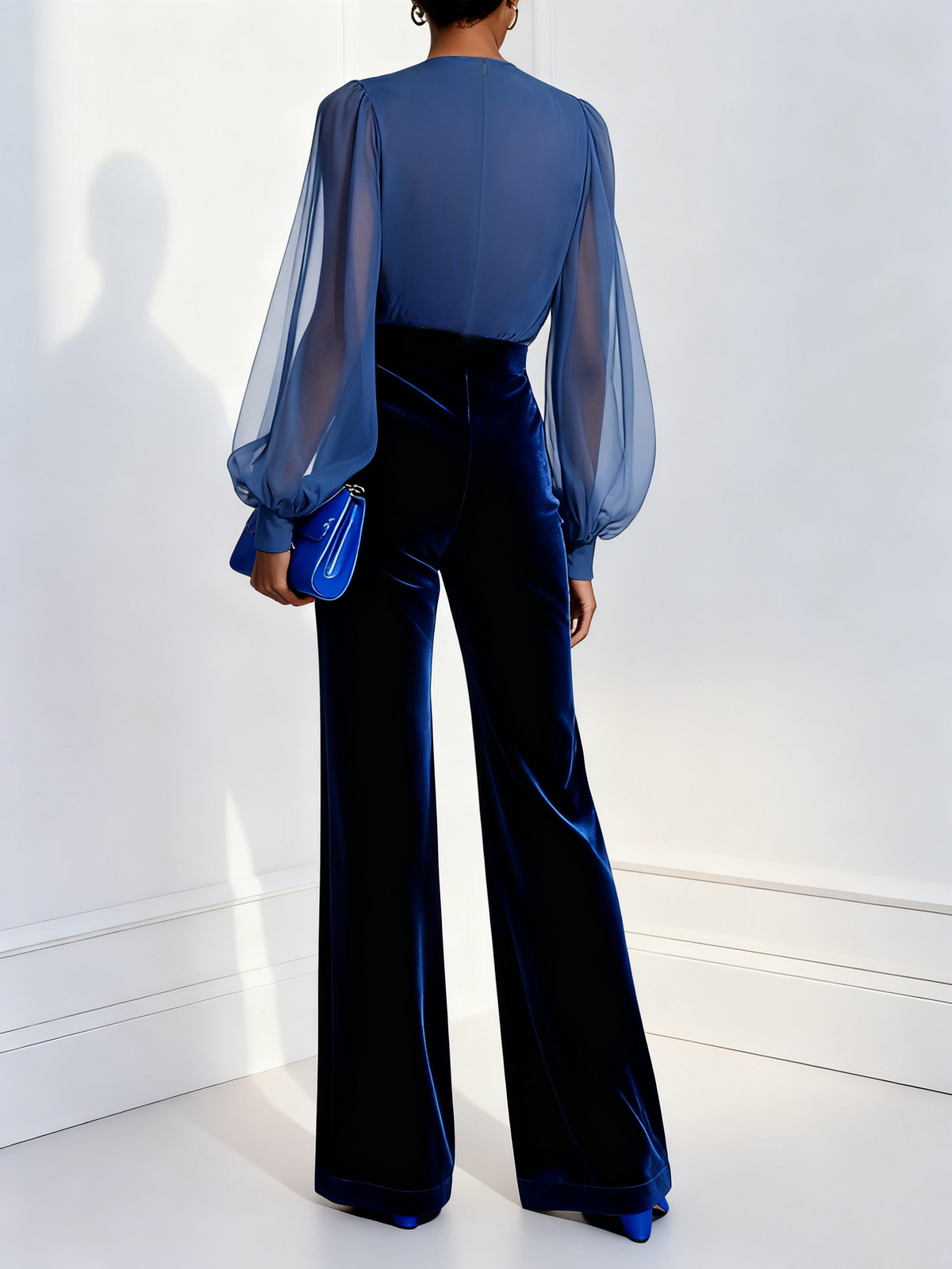 Outfit Damen mit elegantem Schnitt und voluminösen Ärmeln - 2 - Jasminaboutique.com