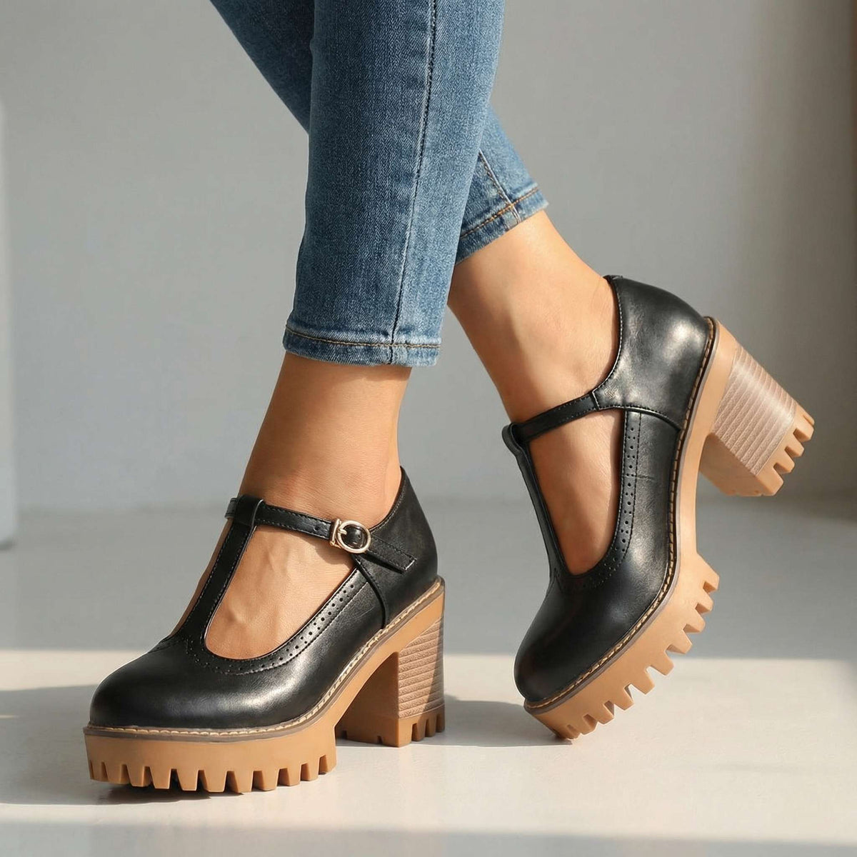 Mary Jane Heels Damen mit T-Strap und Blockabsatz - 1 - Jasminaboutique.com