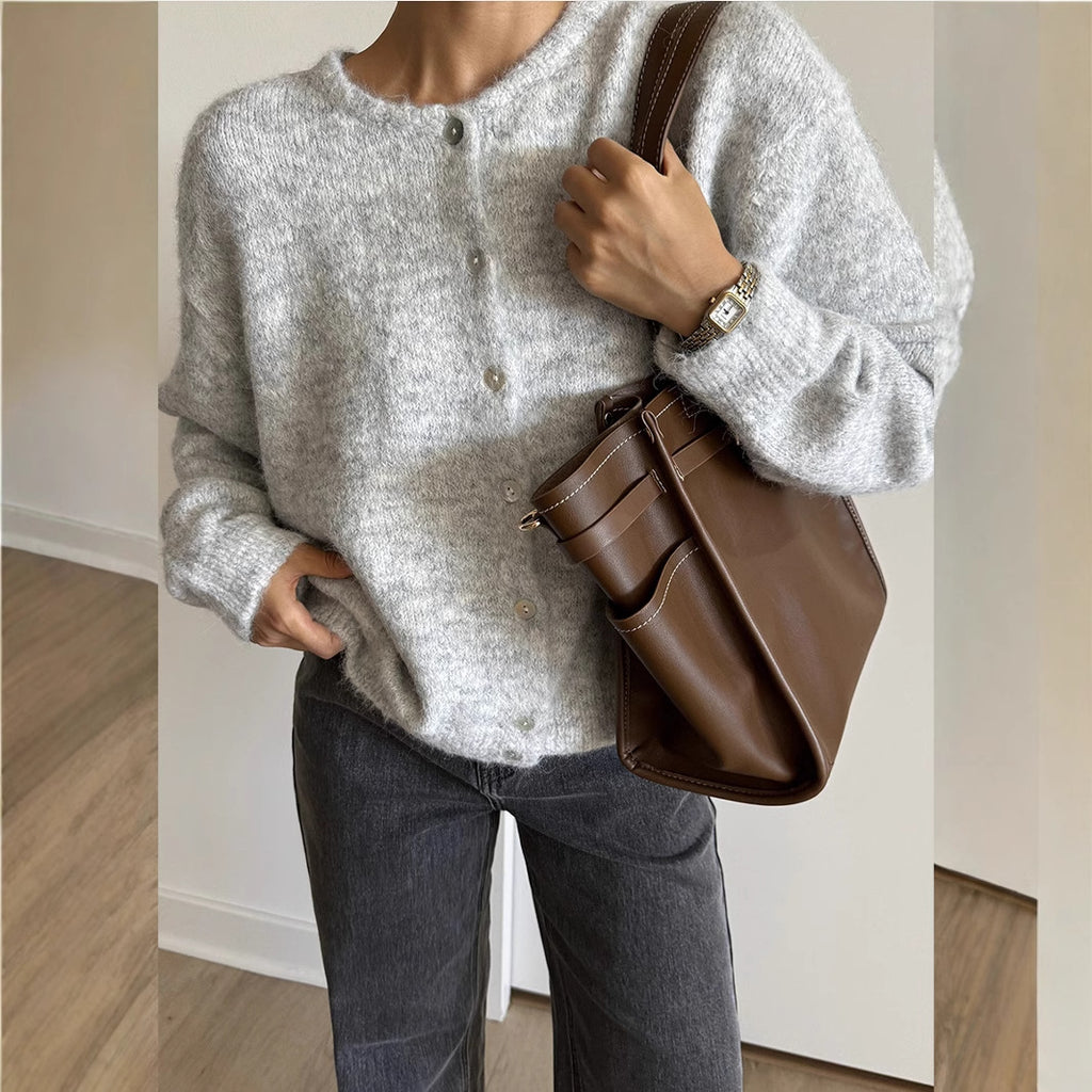 Cardigan Damen mit Knöpfen – Lässiger Schnitt und vielseitig kombinierbar - 7 - Jasminaboutique.com