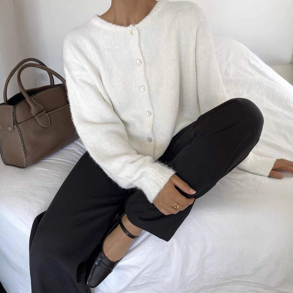 Cardigan Damen mit Knöpfen – Lässiger Schnitt und vielseitig kombinierbar - 11 - Jasminaboutique.com