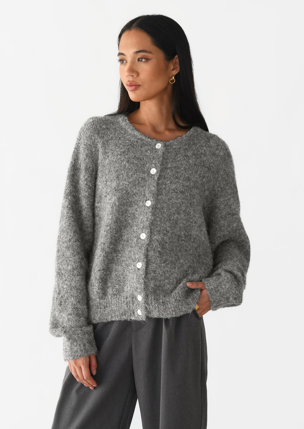 Cardigan Damen mit Knöpfen – Lässiger Schnitt und vielseitig kombinierbar - 12 - Jasminaboutique.com