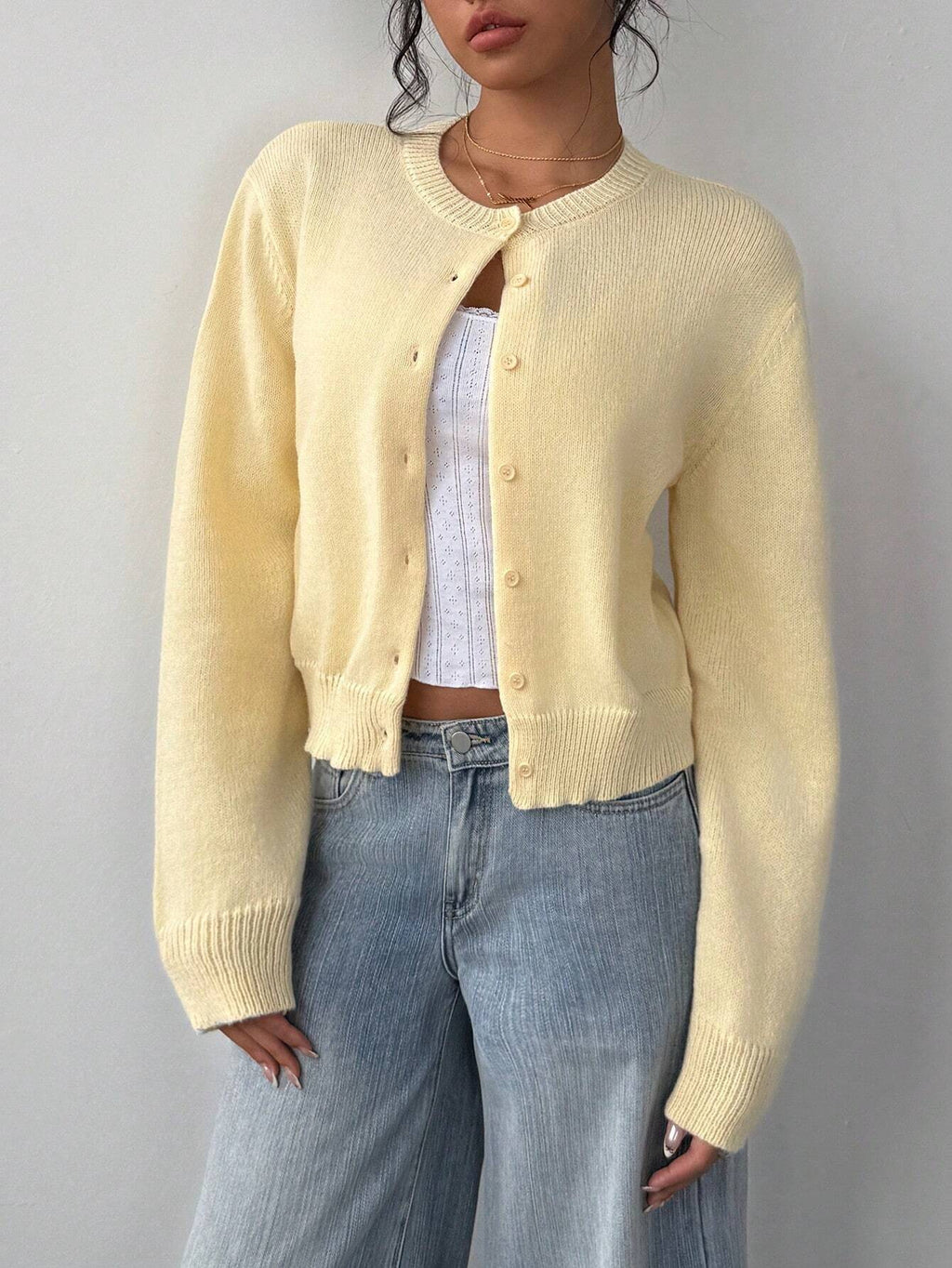 Cardigan Damen mit Rundhalsausschnitt und Knöpfen - 6 - Jasminaboutique.com