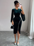 Midi Kleid Damen mit Wickeloptik und Fransen - 1 - Jasminaboutique.com