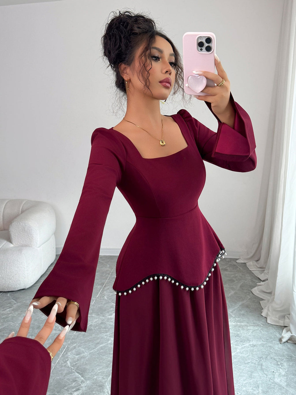 Maxikleid Damen mit quadratischem Ausschnitt und Glockenärmeln - 4 - Jasminaboutique.com