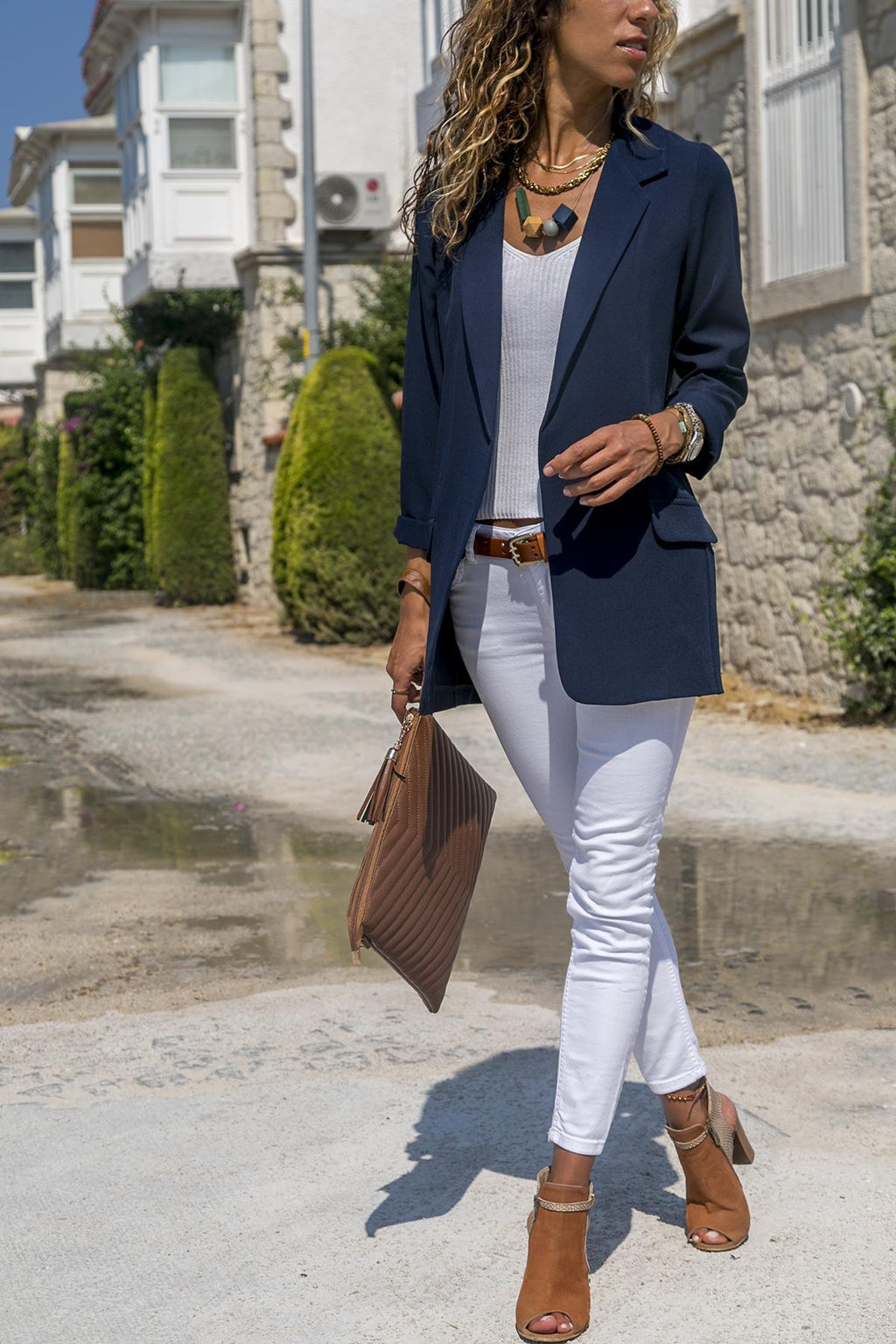 Blazer Damen mit Taschen und lässigem Schnitt - 2 - Jasminaboutique.com
